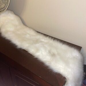Elegant Faux Fur Stole